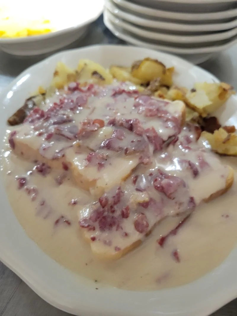Biscuits and Gravy, Jersey-Style Comfort