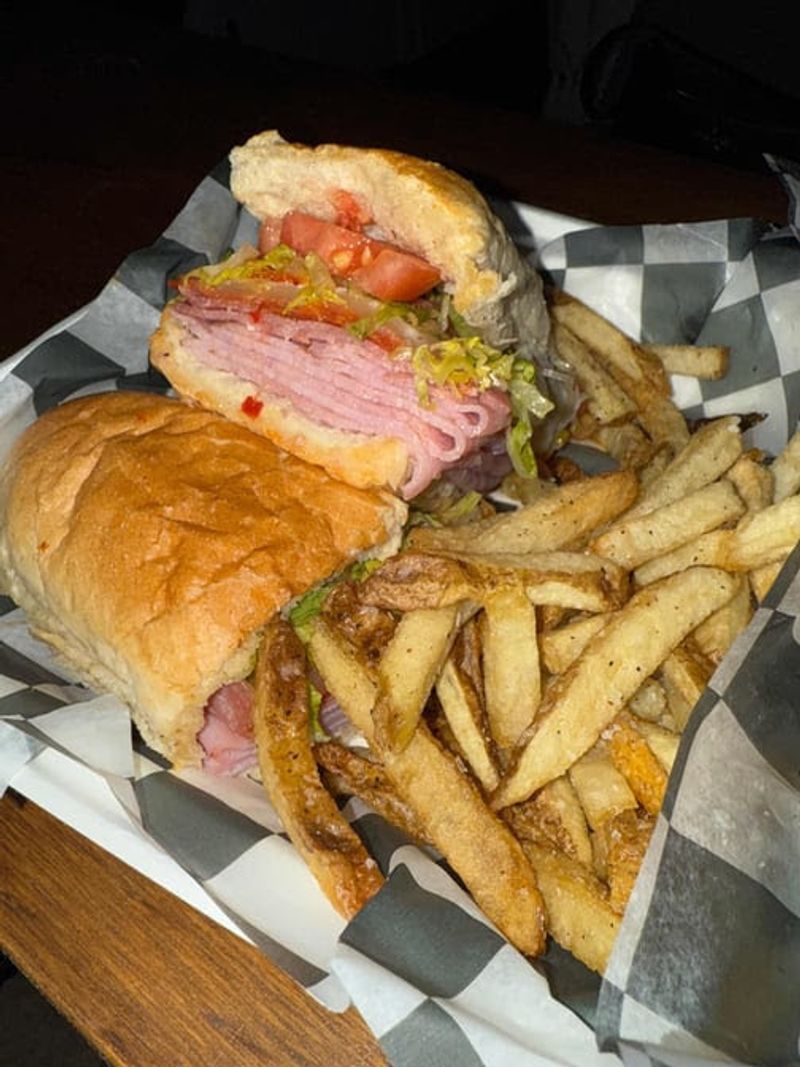 The Public House &mdash; Norfolk, Virginia