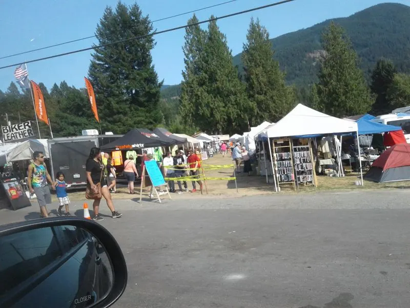 Parking, traffic, and smart arrival