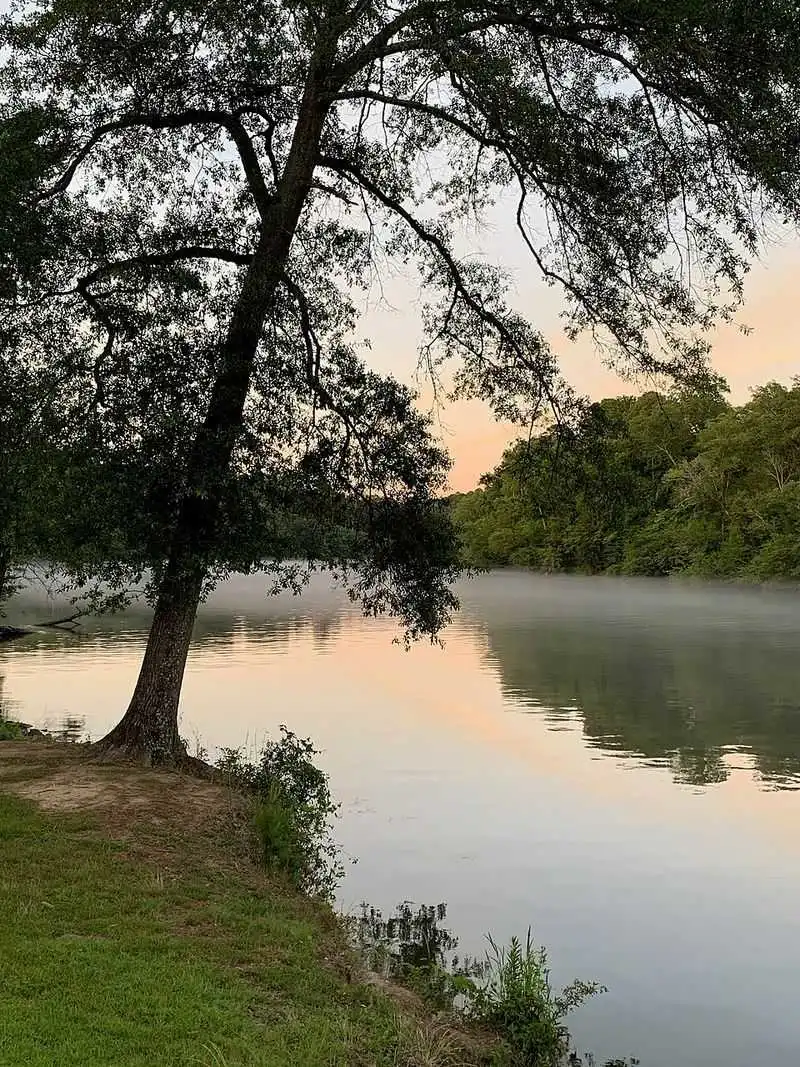 Scenic Hiking Trails