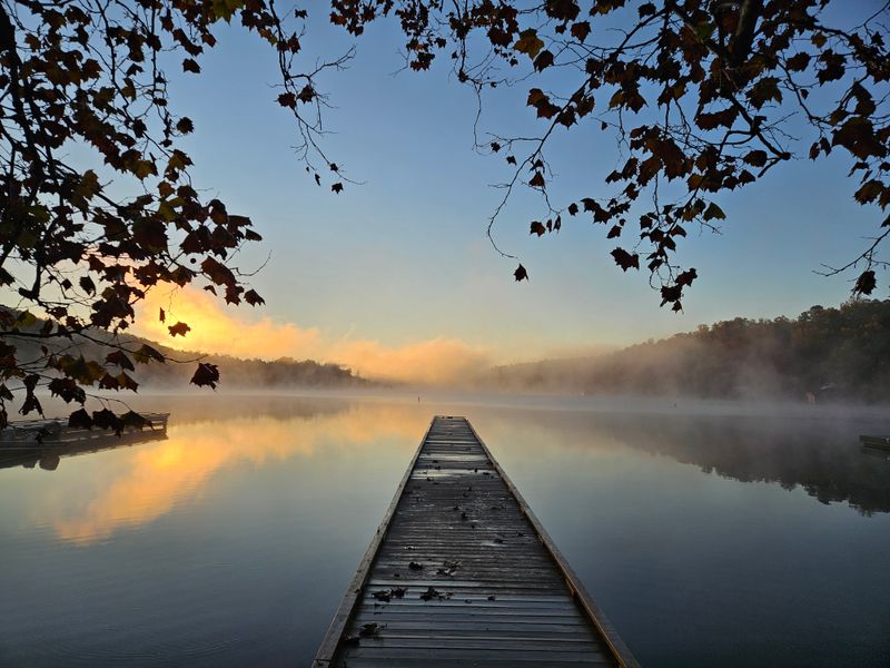 Dockside mornings and stargazing nights