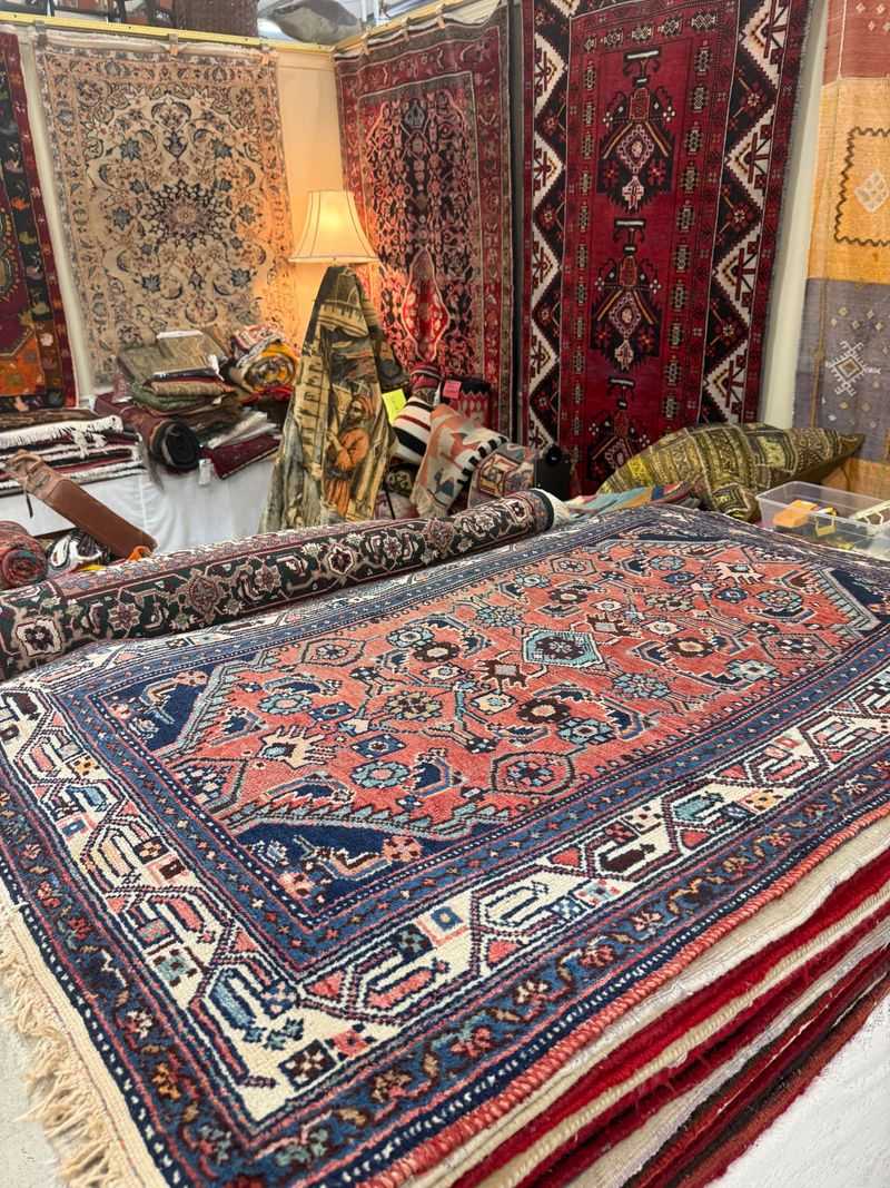 Georgia &ndash; Lakewood 400 Antiques Market, Cumming