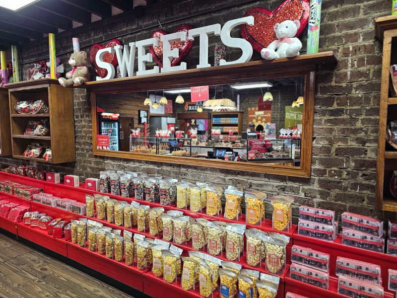 Georgia – River Street Sweets, Savannah