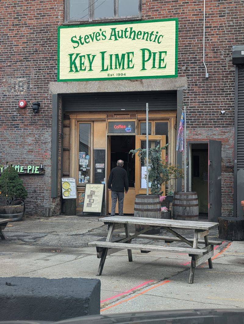 Steve&rsquo;s Authentic Key Lime Pies, Red Hook, Brooklyn