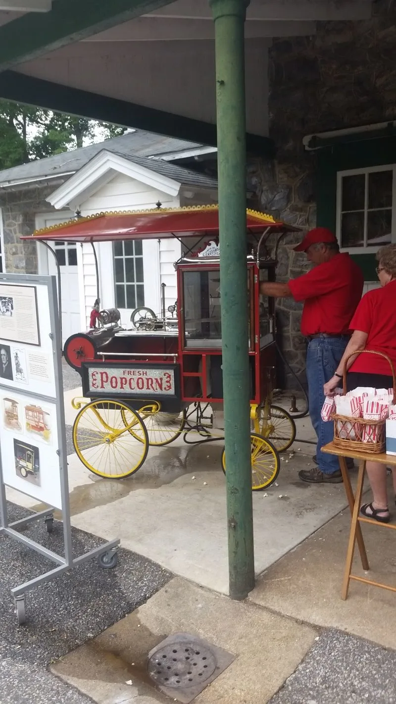 Family friendly perks: popcorn, space, and clean facilities