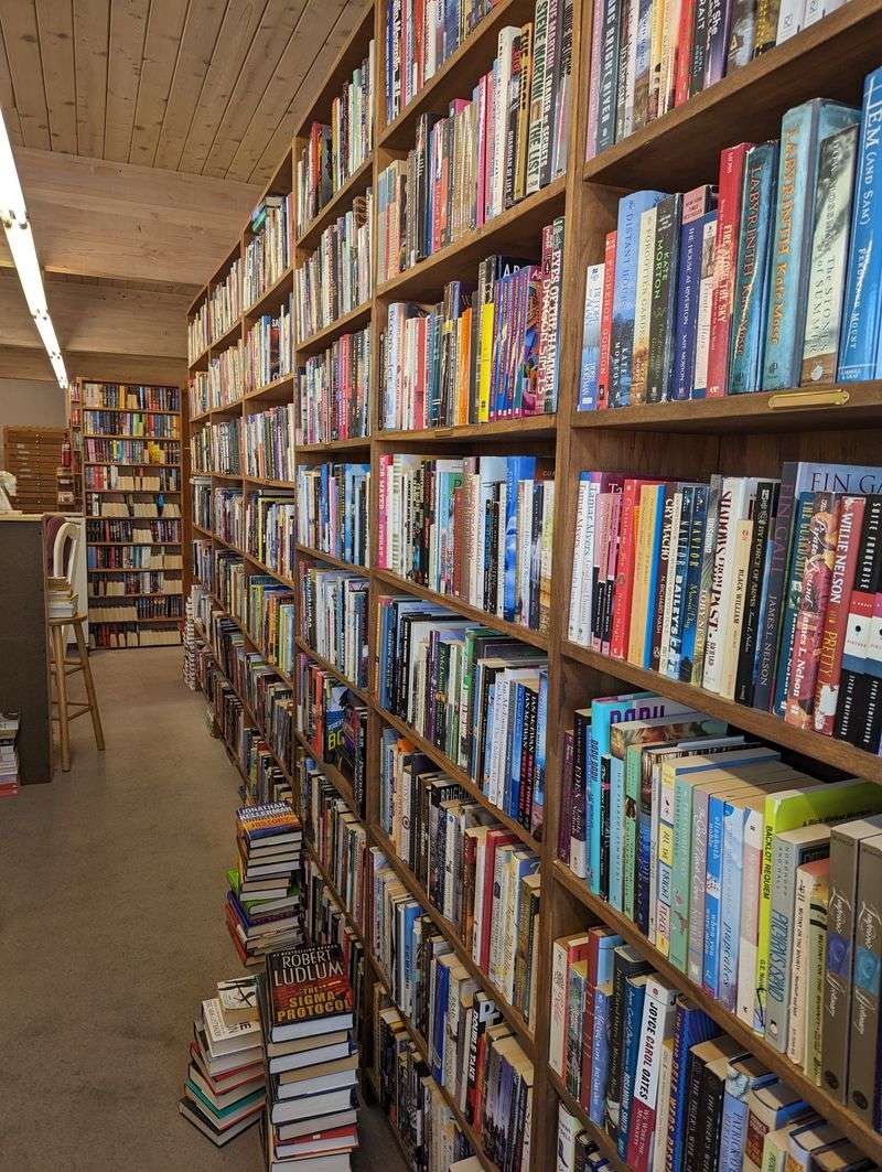 Everybody's Bookstore &mdash; Rapid City, SD