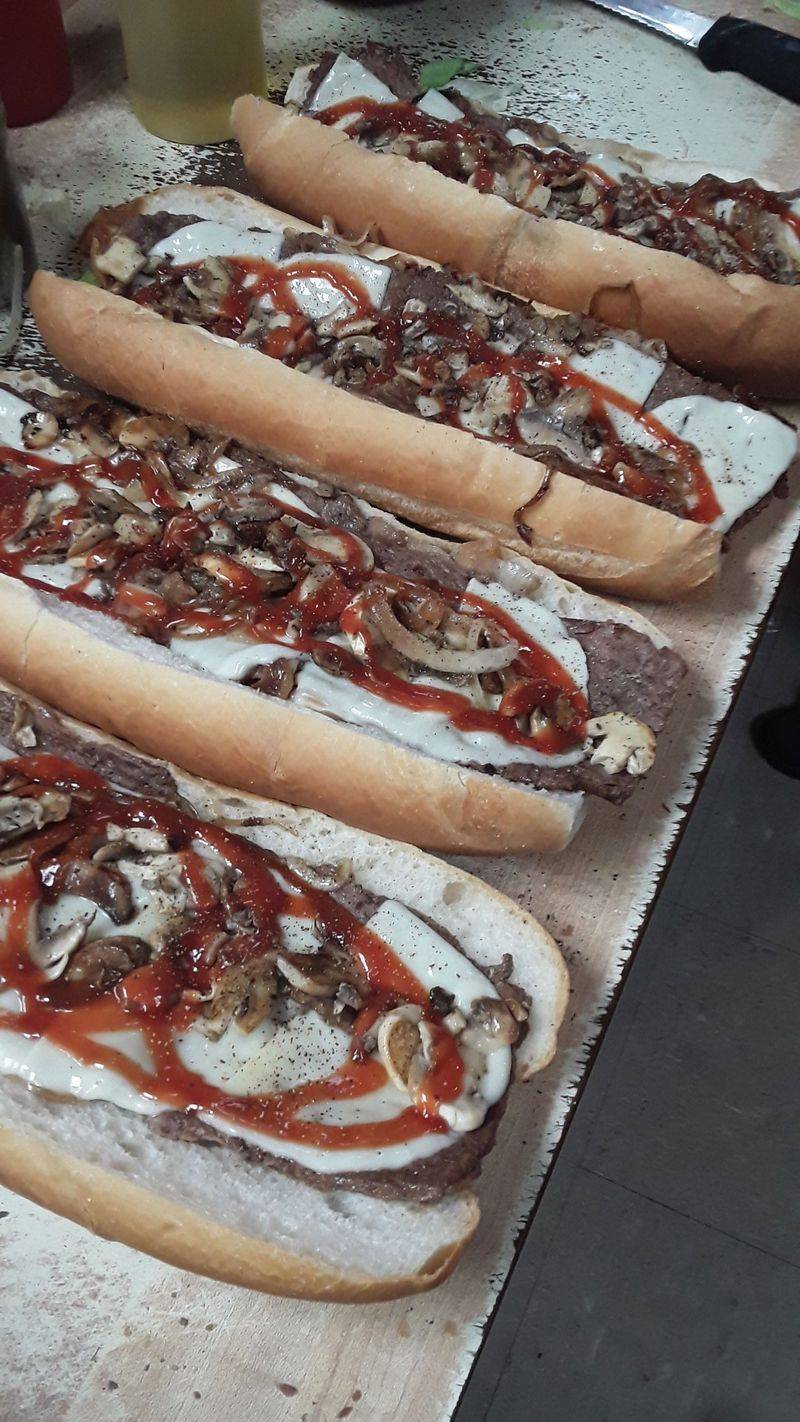Casapulla&rsquo;s Steak & Sub Shop - Elsmere
