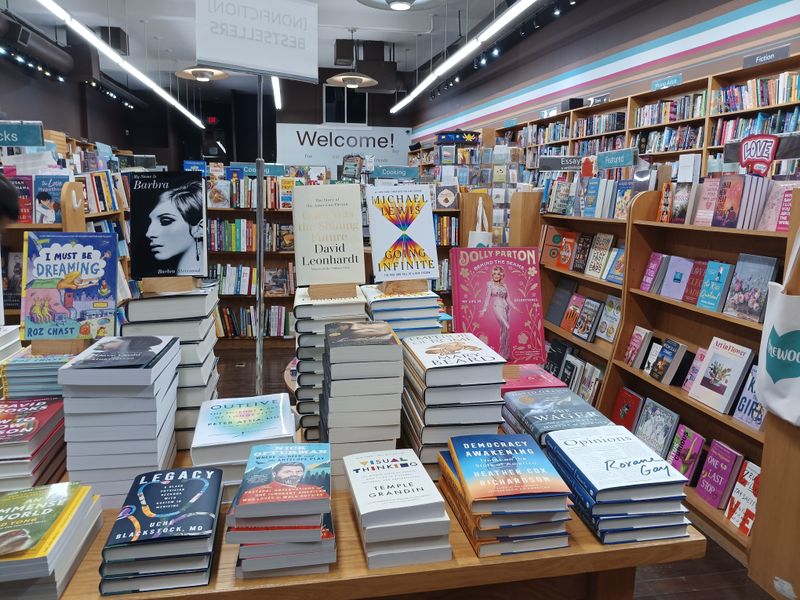 Words Bookstore (Maplewood, New Jersey)