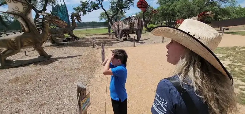Family game plan: pacing, snacks, and nap windows