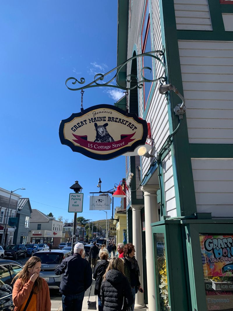 Cozy Vibes And The Line