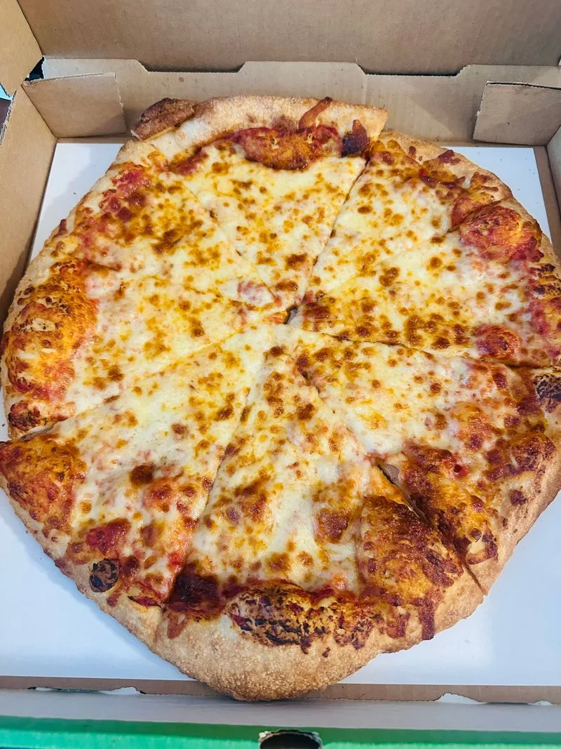 Green Lantern Pizza &mdash; Madison Heights, MI