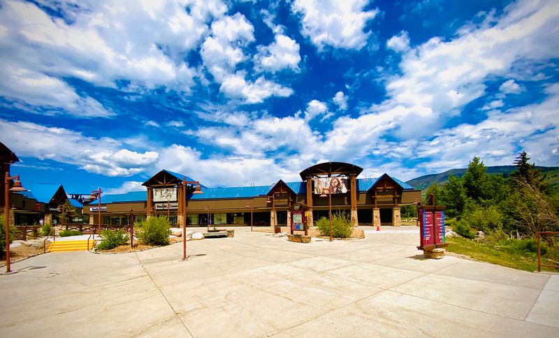 Outdoor and athletic gear playbook