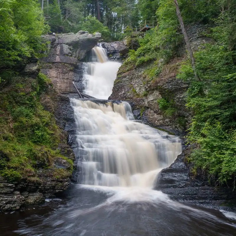 Raymondskill Falls