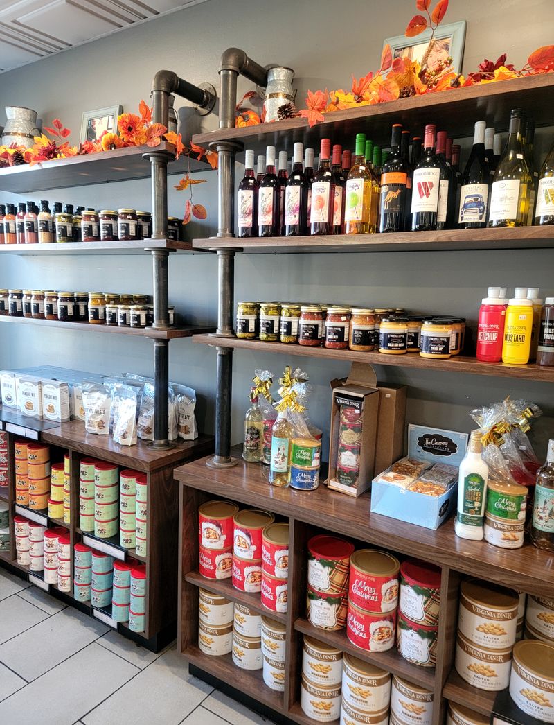 Gift Shop Peanut Mission