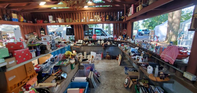 Finding antiques and real vintage