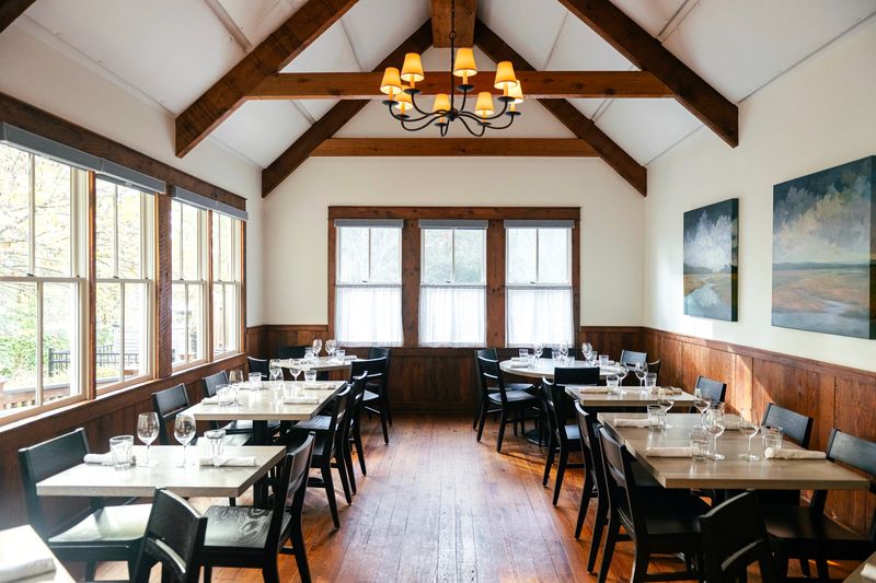 Table & Main &ndash; Roswell