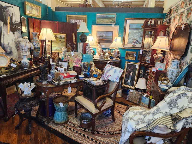 Railroad Station Antiques &mdash; Huntsville, AL