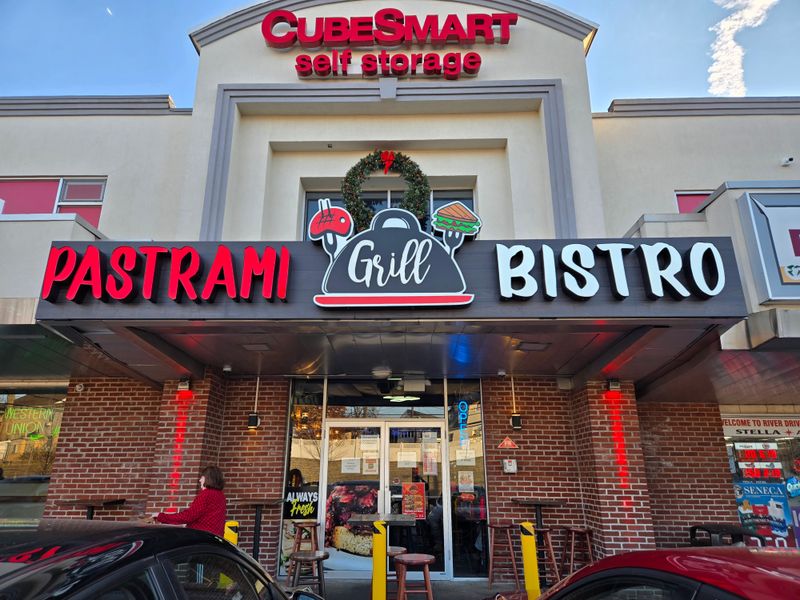 Pastrami Grill Bistro &ndash; Garfield