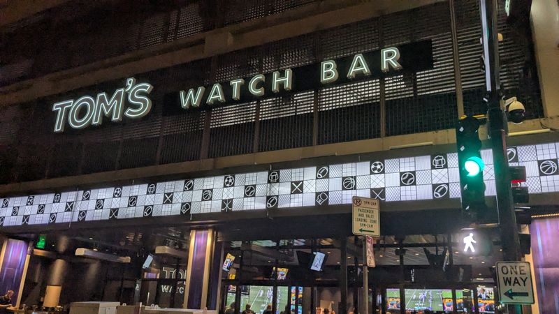 Tom&rsquo;s Watch Bar, Minneapolis, Minnesota