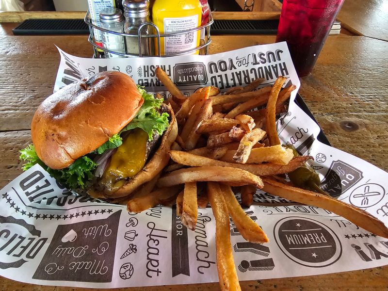 Shorthorn Bar and Grill &mdash; Shaver Lake, CA