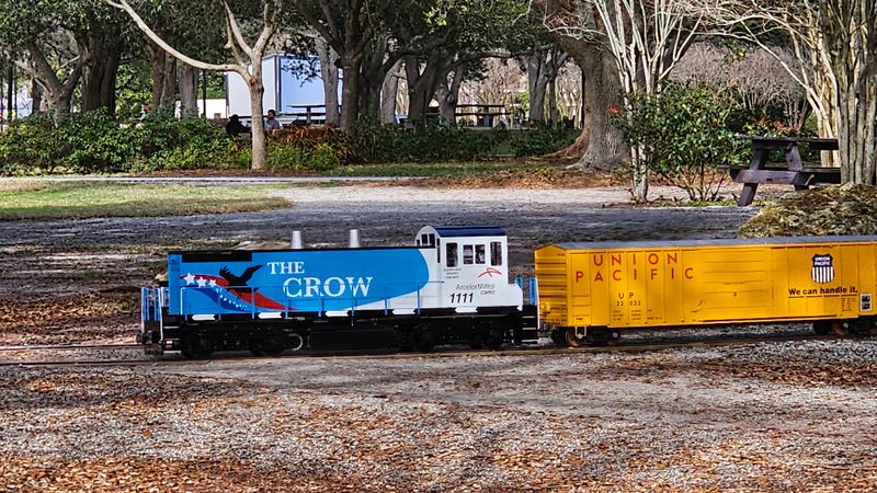 Scenic highlights along the track