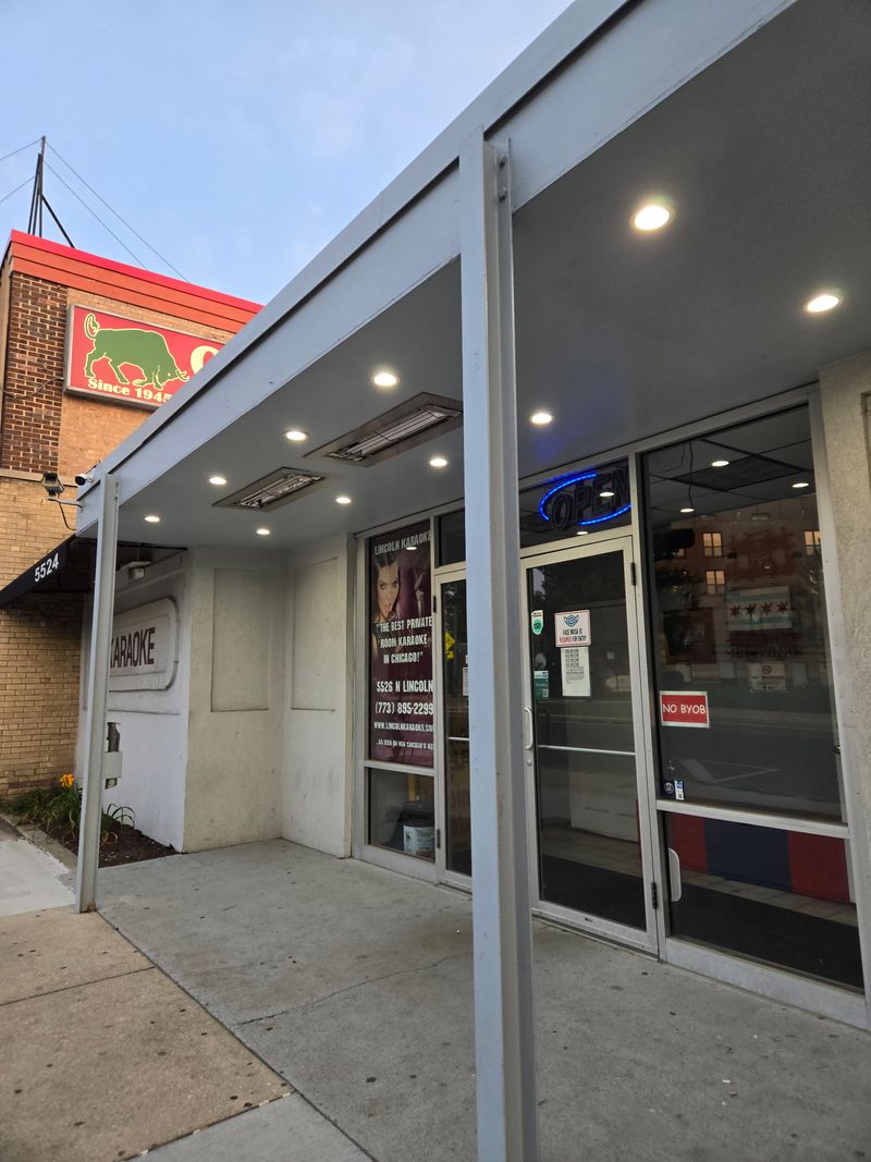 Lincoln Karaoke &mdash; Chicago, Illinois