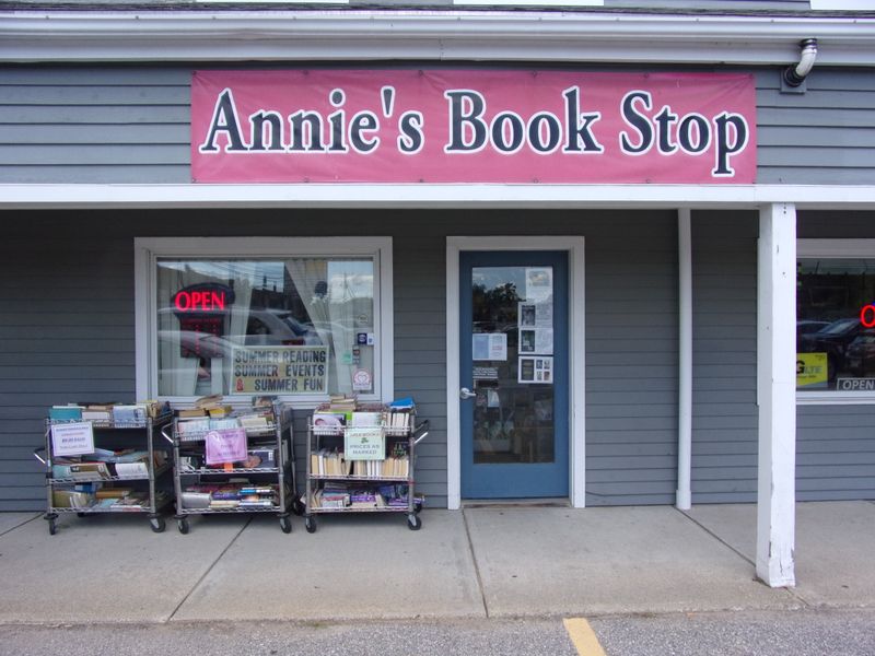 Annie's Book Stop of Worcester — Worcester, MA