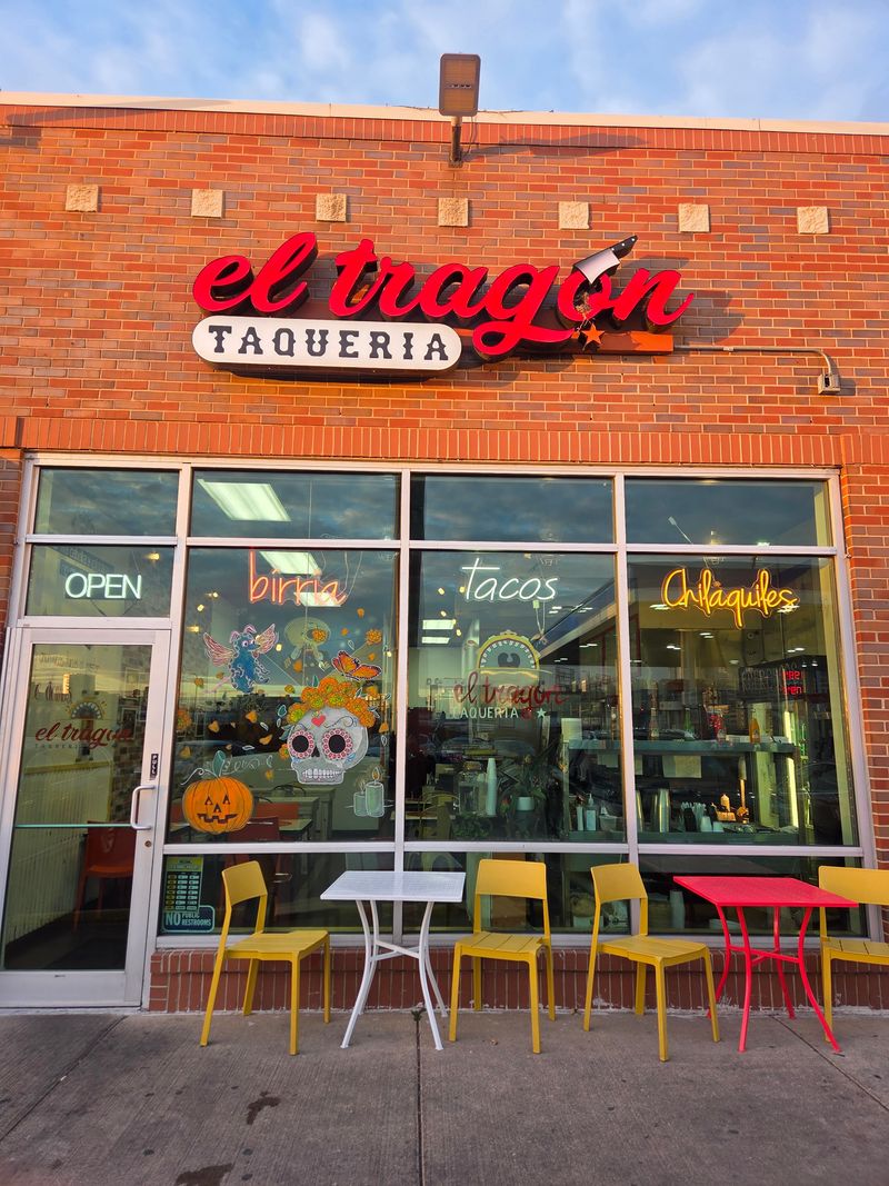 Illinois &ndash; El Trag&oacute;n Taqueria (Chicago)