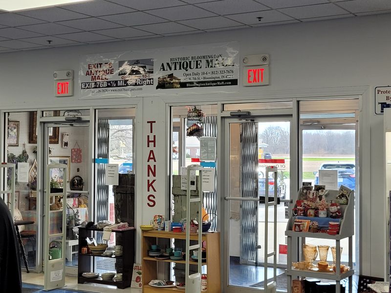 Indiana &mdash; Exit 76 Antique Mall (Edinburgh, IN)