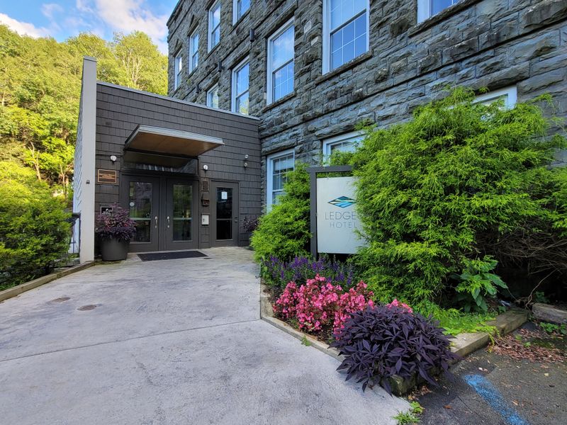 Quick Facts: Address, Hours, And Contacts