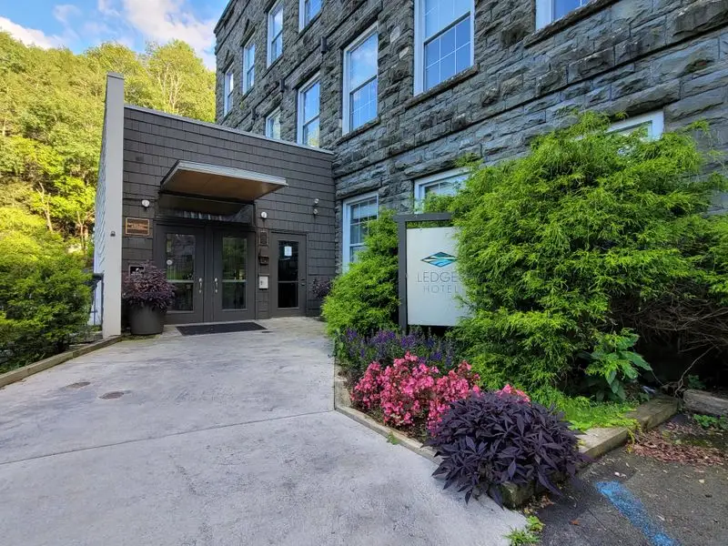 Quick Facts: Address, Hours, And Contacts