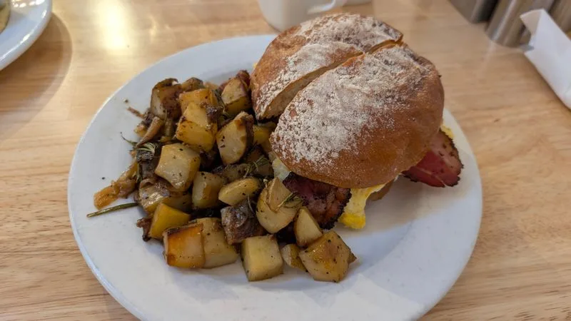 Hash browns, preserves, and the sides that make the meal