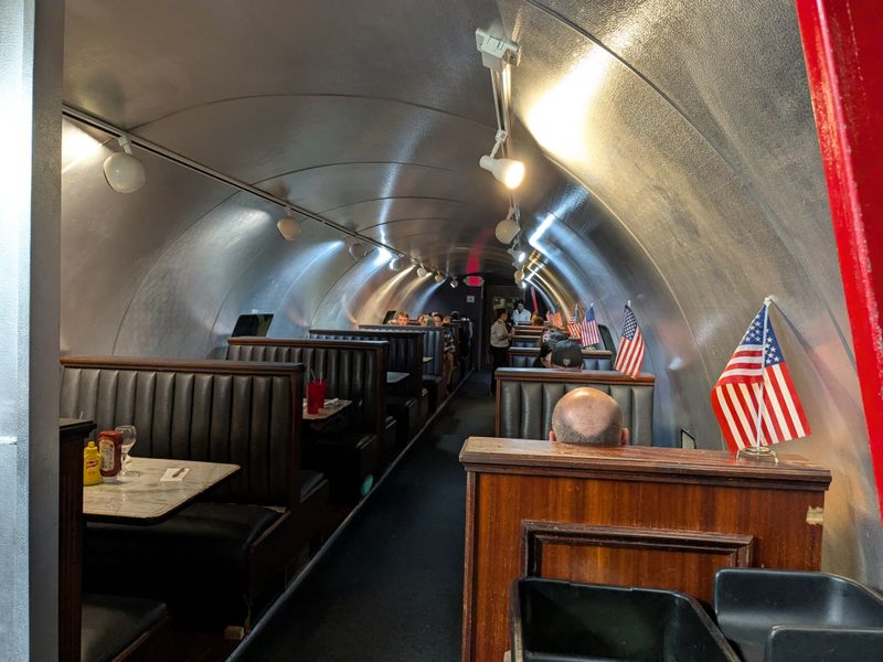 A Quick-Study Guide To The Plane You Are Sitting In