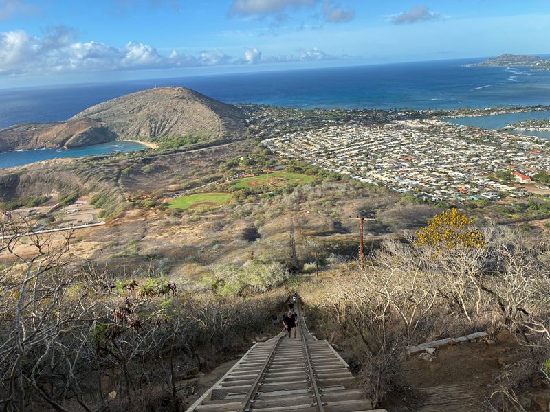 Bunker and searchlight positions at Koko Head and Koko Crater