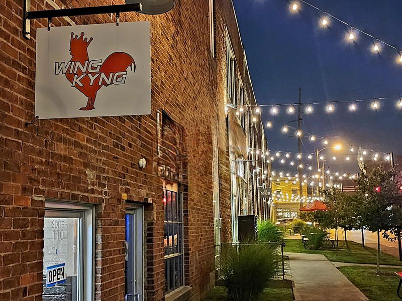 Kentucky &ndash; Wing KYng &ndash; Lexington