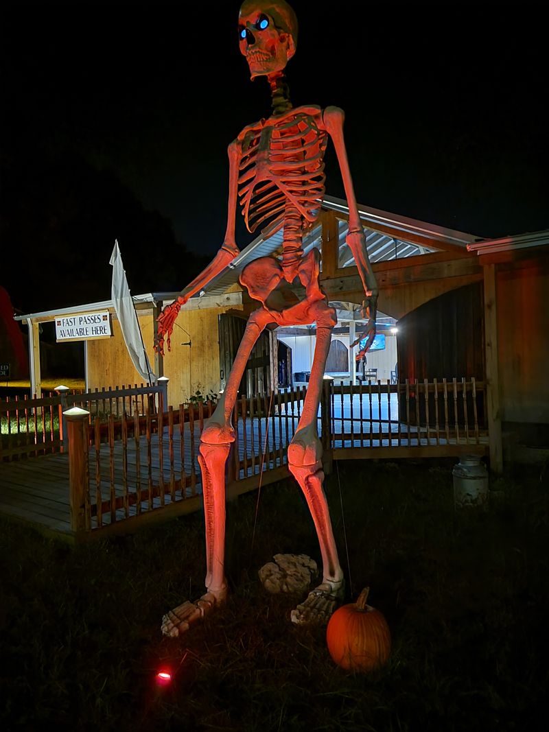 Kentucky &mdash; Skeleton&rsquo;s Lair Scream Park (Scottsville)