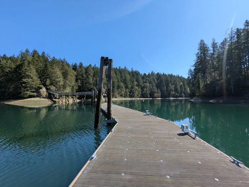 Dockside Vibes, Moorage, and Marina Etiquette