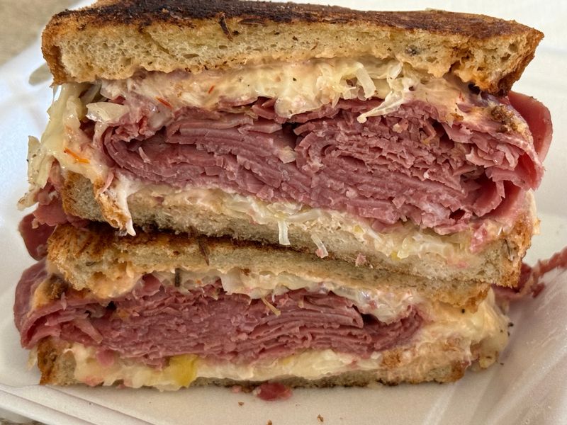 Larry&rsquo;s Lunchbox &mdash; Naples, FL