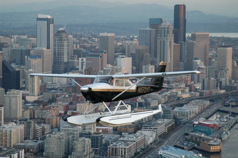 Seattle Seaplanes — Lake Union City Scenic Flight