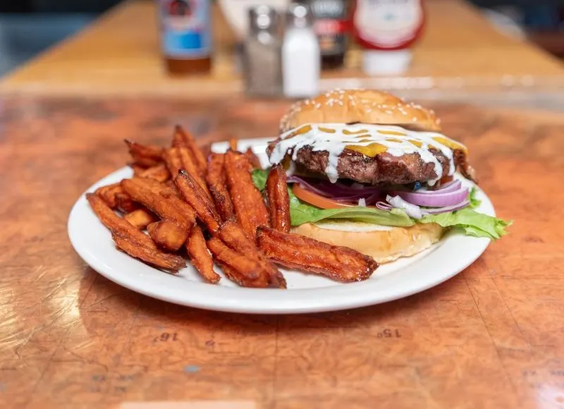 What To Expect From the Food