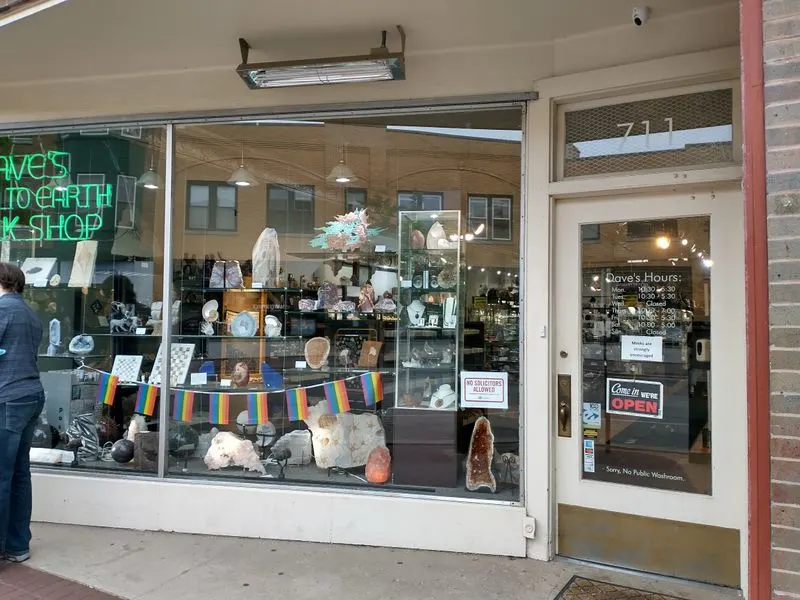 Practical Details: Hours, Access, Contact