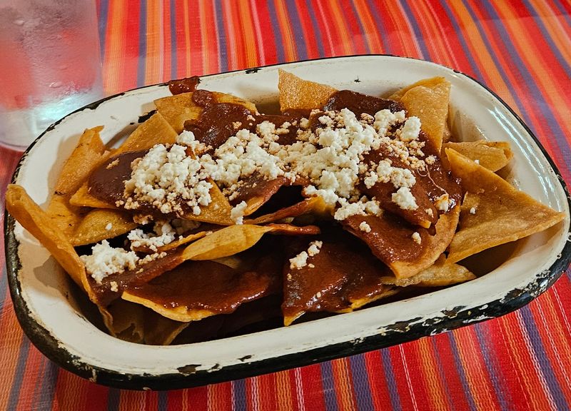 Guelaguetza Bakery (Guelaguetza Panadería) — Los Angeles, CA
