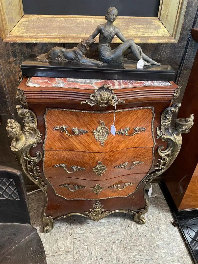 What to Look For: Furniture and MCM Highlights