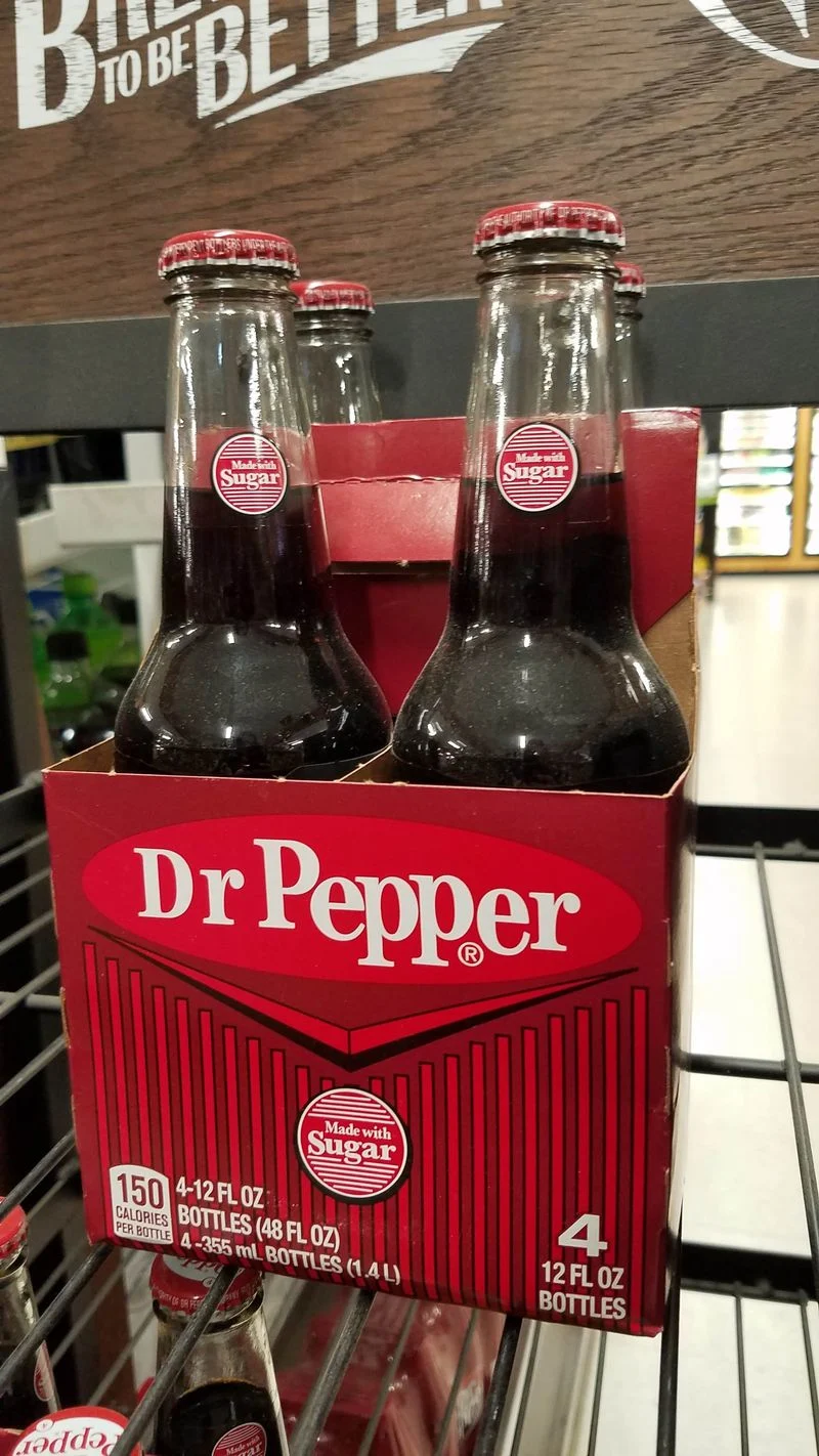 Eat, Sip, and Go: Quick Bites, Coffee, and Road Fuel