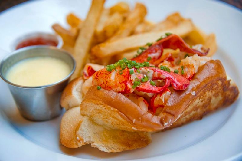 Maryland — Thames Street Oyster House, Baltimore