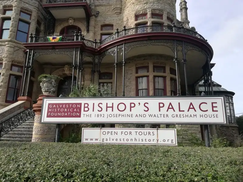 Glimpses of Daily Life