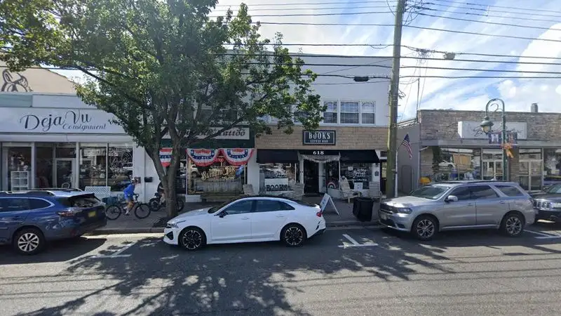 Historic Downtown and Arnold Avenue
