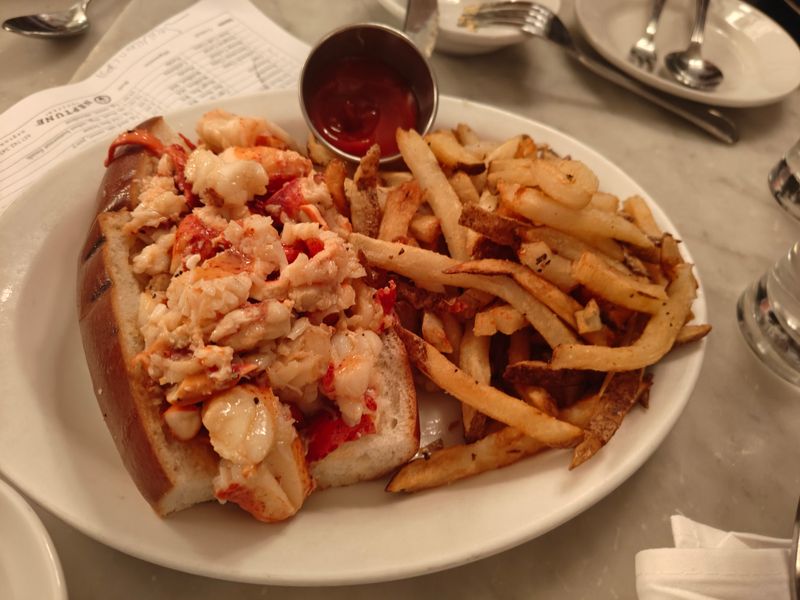 Massachusetts — Neptune Oyster, Boston