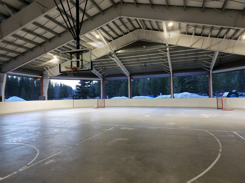 Lake Louise Ice Rink (Lake Louise, AK)