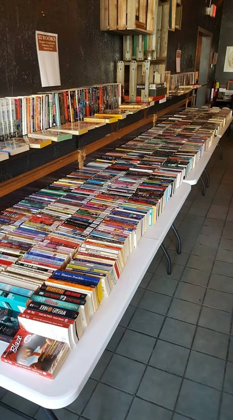 Full Circle Book Co-op &mdash; Sioux Falls, SD